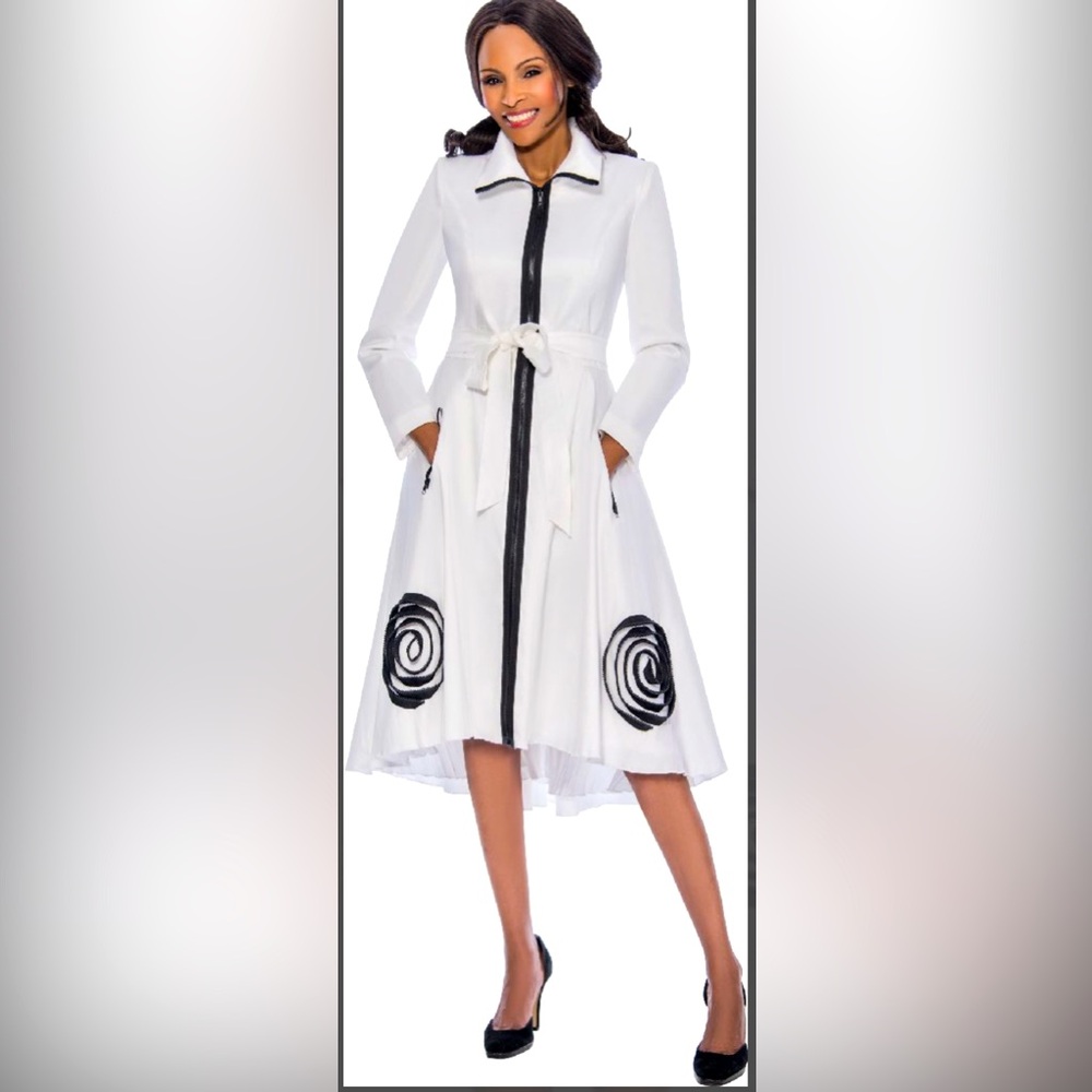 Vintage Sussanna Trench Coat White Size 10 Womens
